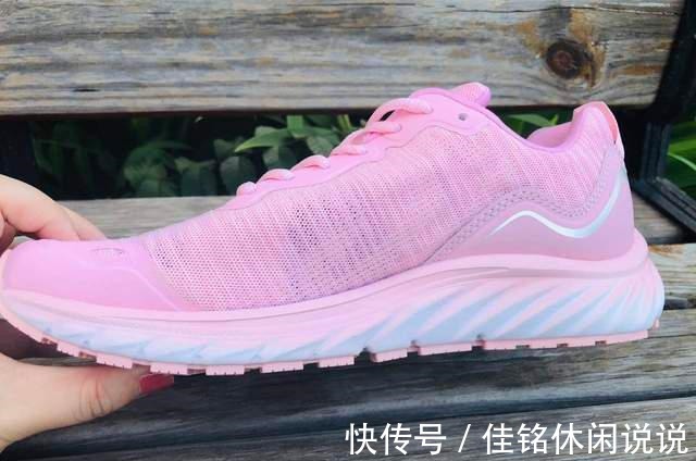 咕咚10k悦弹跑鞋 咕咚10k悦弹跑鞋初跑者首选,跑起步来倍感轻松、愉悦!
