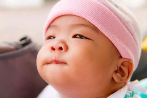 面相|孩子面部有这些特征,是老人常说的“福气脸”!