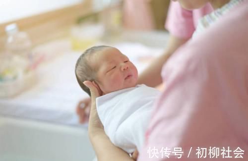 产检|孕晚期最后一月:三项产检不能少、四大问题要询问,关乎孕妈分娩