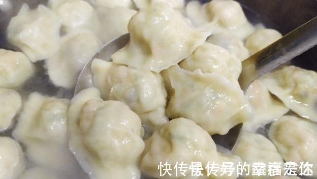 大厨|萝卜做饺子馅,不用焯水不用盐杀水,大厨教你一招,饺子鲜香味美