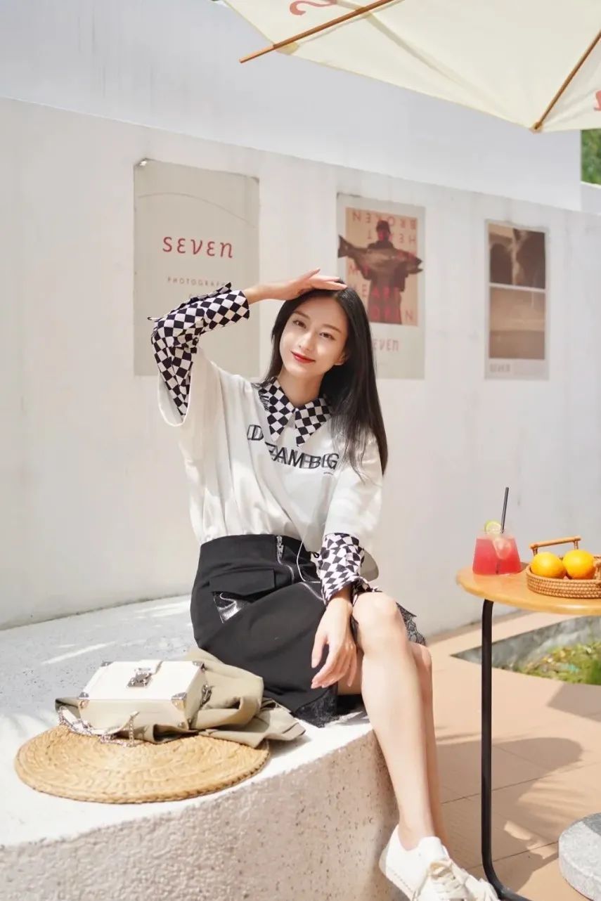 秋天|不穿的衣服千万别扔！秋天还能这样穿