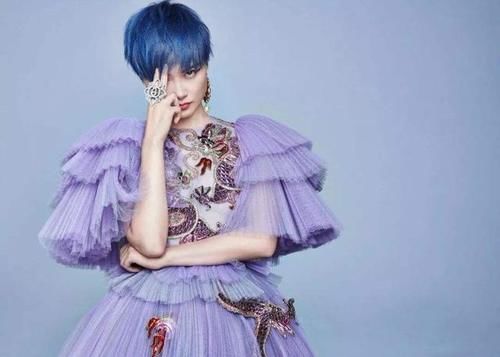  这次|李宇春深陷“抄袭风波”，网上舆论一边倒：春哥这次要玩完了？