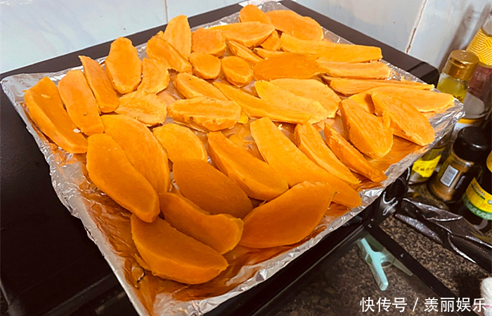 教你自制红薯干,健康无添加,香甜好吃有嚼劲,放一年都不坏