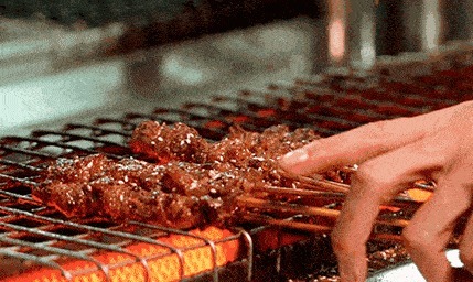 老板|月入10万的烧烤老板告诉你,卖烧烤到底有多赚钱