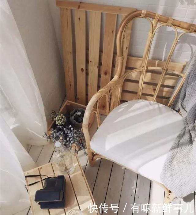 阳台|别人家颜值炸裂的阳台,是如何优雅地晒衣服的!