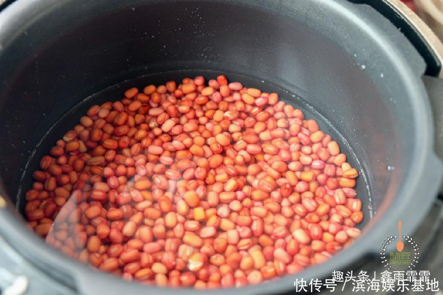 豆子|早餐饼不用面,不用包,一分钟一个,比馅饼简单,女人吃最养颜!