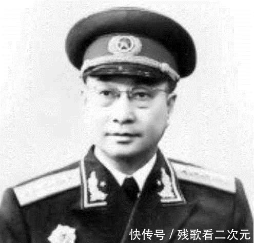 毛主席|抗美援朝战争打到一半,彭德怀却因身体原因被迫回国,最后是谁代替其位置