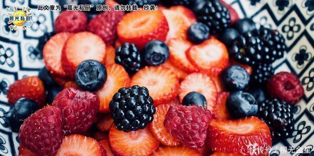 抗氧化|蓝莓曲奇,9.9元一盒的蓝莓,还可以这样吃清香柔软、甜而不腻