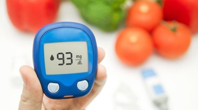 血糖生成指数|美国医生糖尿病别吃这4种食物,升糖指数很高,让你血糖蹭蹭涨