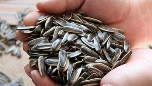 40歲主婦查出肝病,3個(gè)月離世,醫(yī)生感嘆:1種零食是最終禍根!