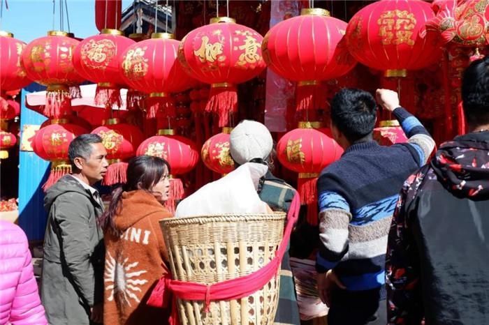 在丽江，跟少数民族同胞一起过“新年”是一种怎样的体验？