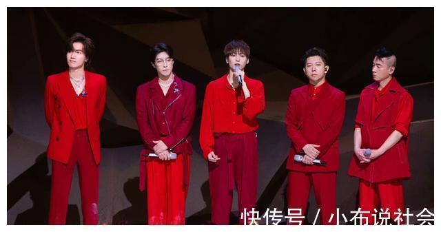 《哥哥》五公来袭，李响空中一字马，《给电影人的情书》唱哭全场