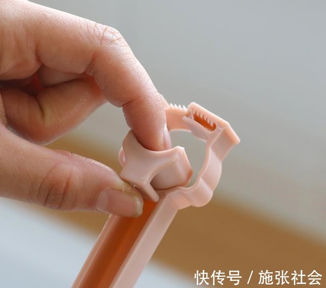 收纳|去嫂子家才知晓厨房从不摆瓶瓶罐罐,学学人家,干净整洁不占地