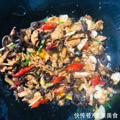  朋友圈|这道爽滑豌豆尖炒肉发到朋友圈，留言全说被馋哭