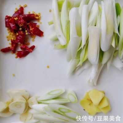 茭白丝|回锅肉～米饭必配的家常做法，简单快捷又好吃