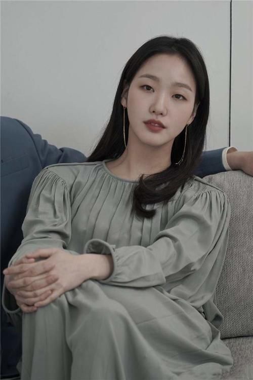 眼部|单眼皮女生眼妆可以有多好看?看看这些韩国美女的妆容就知道了