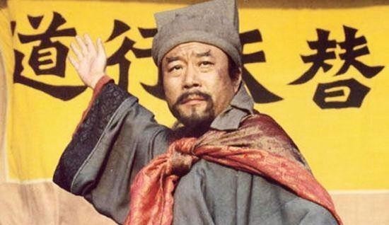 宋江等人|水浒中结局最好之人,最早看穿宋江,谎称回乡探母却一去不归