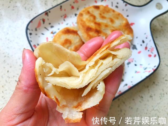 早餐|我家最爱的早餐，不发面不烫面，和点面就能做，吃着又软又香