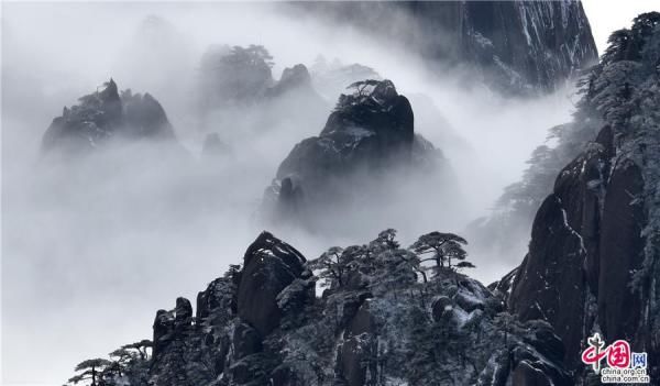 冰雪|大雪过后的黄山，是一个被冰雪包裹的艺术品