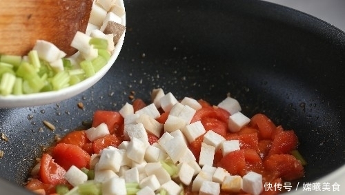 切成小丁|虽说只是一碗素面,却十分开胃有食欲,无肉胜有肉