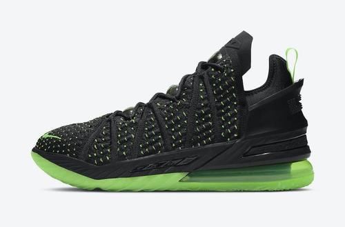 詹姆斯招牌快攻灌篮灵感！Nike LeBron 18 “ Dunkman ” 官图释出！