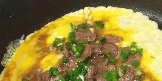 鸡蛋|鸡蛋与此物同炒,头不昏眼不花,血管越来越干净,常吃健康不显老