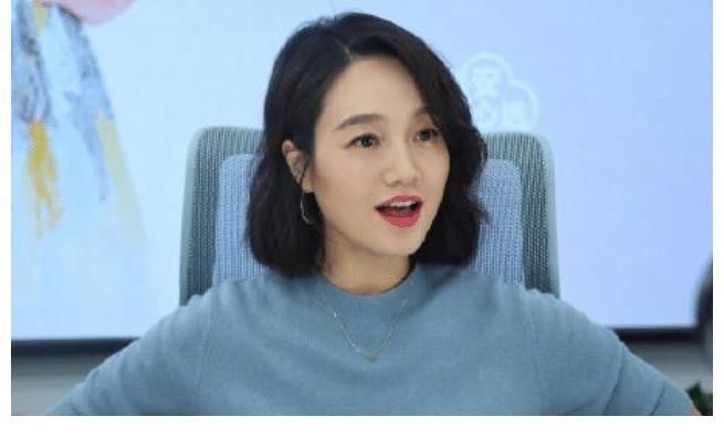 从主持一姐沦为网红明星，朱丹还以为只是叫错人名那么简单吗