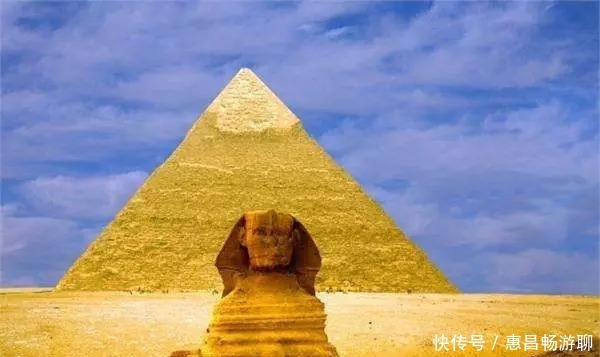 金字塔|建在沙漠的金字塔,为何四五千年都没有倒塌?背后原因有两个