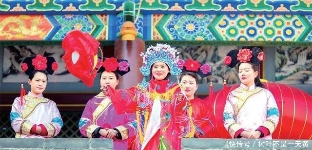 美女|美女对对子招亲:一杆银枪能挡雄兵百万,却被乞丐巧妙对出下联