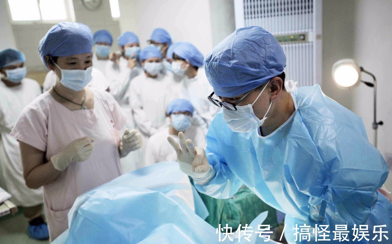 妈妈们|内检遇男医生不是最尴尬的,做阴超场面才终生难忘,孕妈们的无奈