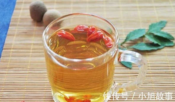 维c|久坐办公室的人,杯里常备上“4种茶”,缓解压力,排毒明目