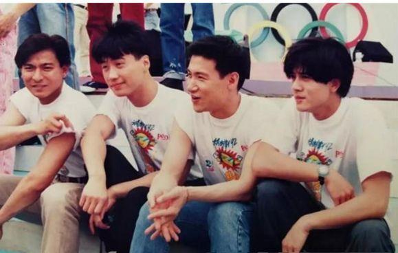 他曾红到跟整个滚石对抗,四大天王都比不上,结果现在隐居山林