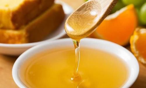 天然“安眠药”原来是它,睡前喝一杯,让你快速入睡,睡得比猪香