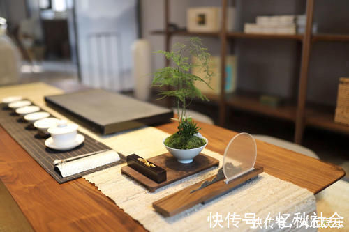 现代|看完她家才知，没有红木与雕花的现代新中式，依然可以美到极致！