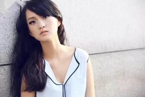 完美造型在家“睡”出来，教你做最不伤发的自制卷发！