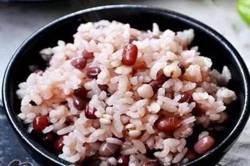 胰岛素|米饭里面加上此些食物,营养又好吃,血糖稳稳