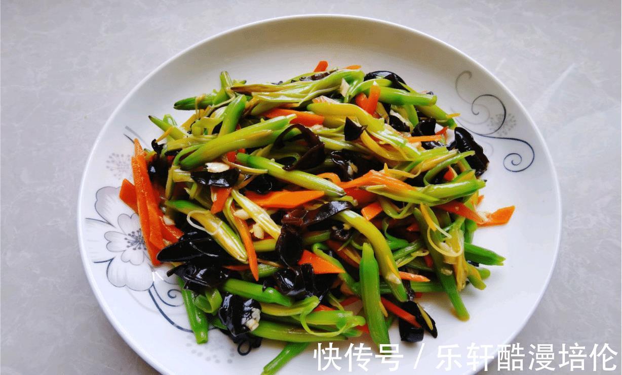 黑木耳|失眠最怕吃“这道菜”,每周吃2次,养心安神,失眠也好了!