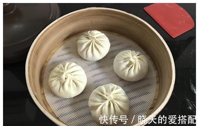 孩子|包子就馋这个馅,鲜咸开胃,比肉还好吃,出锅孩子一口气吃3个