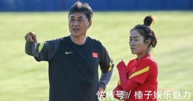 女足|唐佳丽霸气回怼贾秀全,揭穿女足队医谎言,揪出落选奥运罪魁祸首