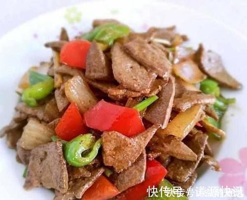 洋葱和它一起炒,称为天然“血管清洁剂”,血管不堵了,身体强壮