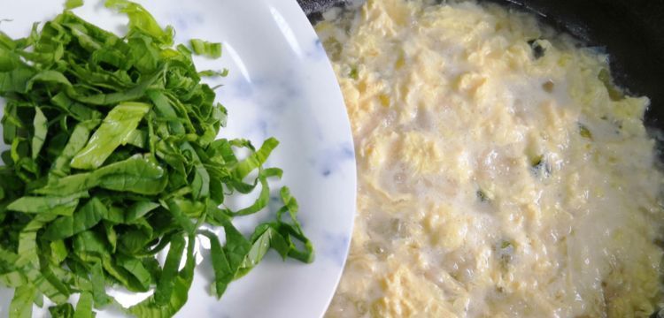 均匀|做了几十年的疙瘩汤,才知道个办法颗粒均匀,口感也更好