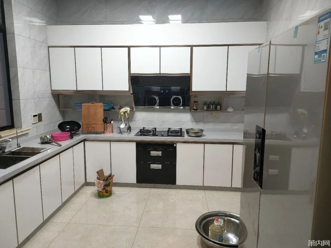 热搜|一农居房冲上热搜:太超前了,这是艺术馆?