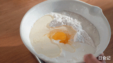 红薯泥|我敢打赌，这是红薯最幸福的吃法，爆浆红薯拉丝年糕