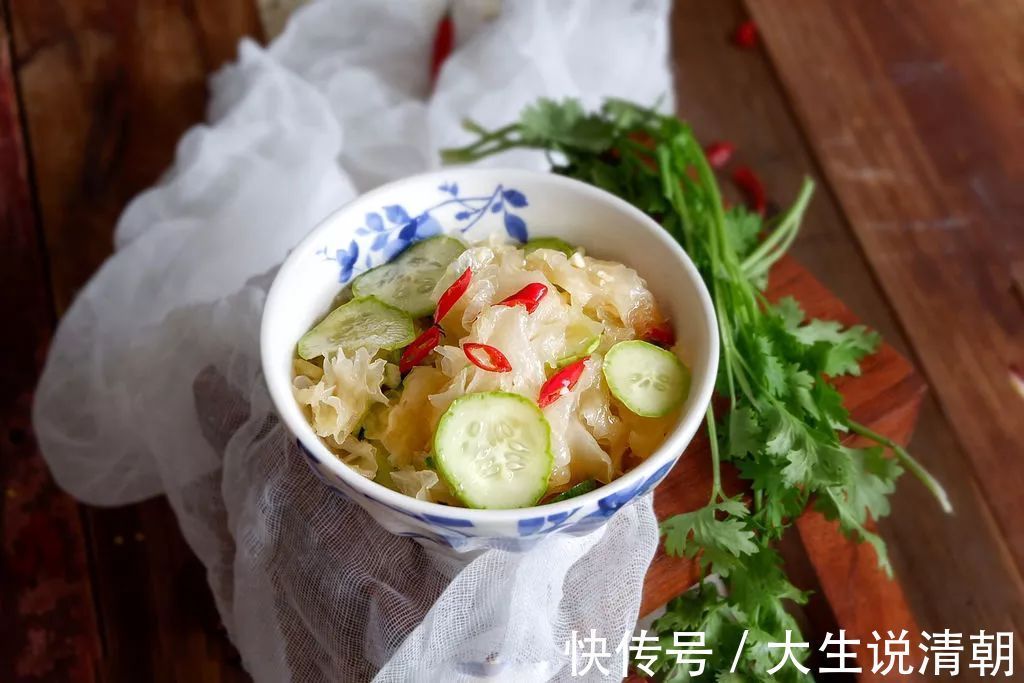 花生仁|秋燥伤肺，而养肺别只知道银耳汤，做好3点，滋润整个秋季