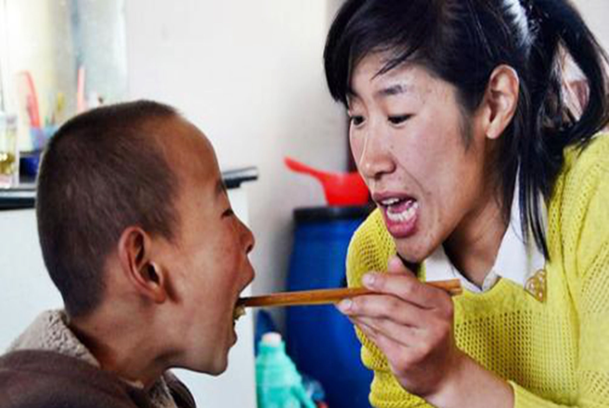 孩子|问“孩子不吃饭咋办”,答“饿Ta一顿就好了”,无知父母坑了娃