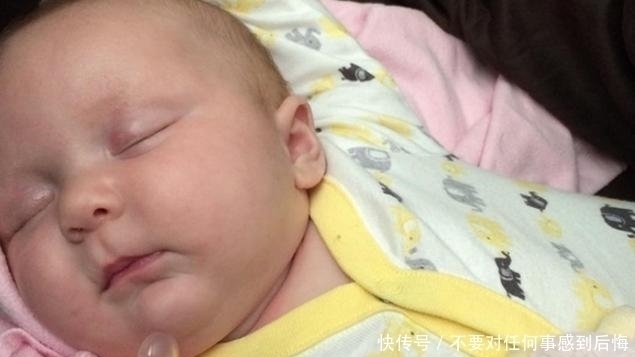 闺蜜|又一个孩子“水中毒”离世,父母快停手,别再给孩子强行喂水了