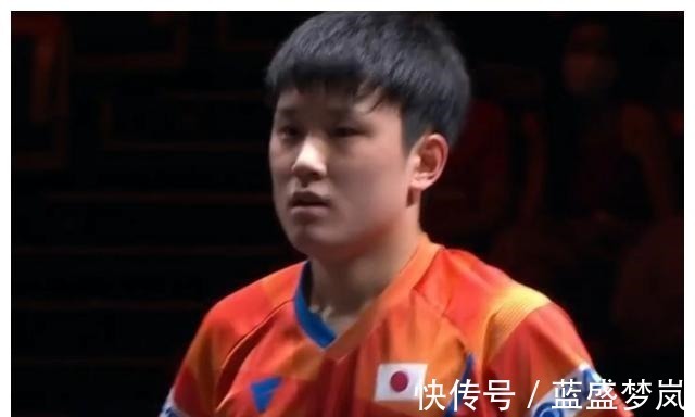 独苗|恭喜张本智和,3-0完胜,日本队独苗淘汰世界冠军,大喊大叫庆!