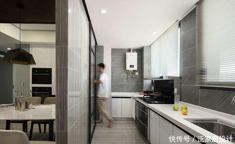 业主|住了十几年的房子，突然将门厅一分为二，效果竟然如此惊艳！