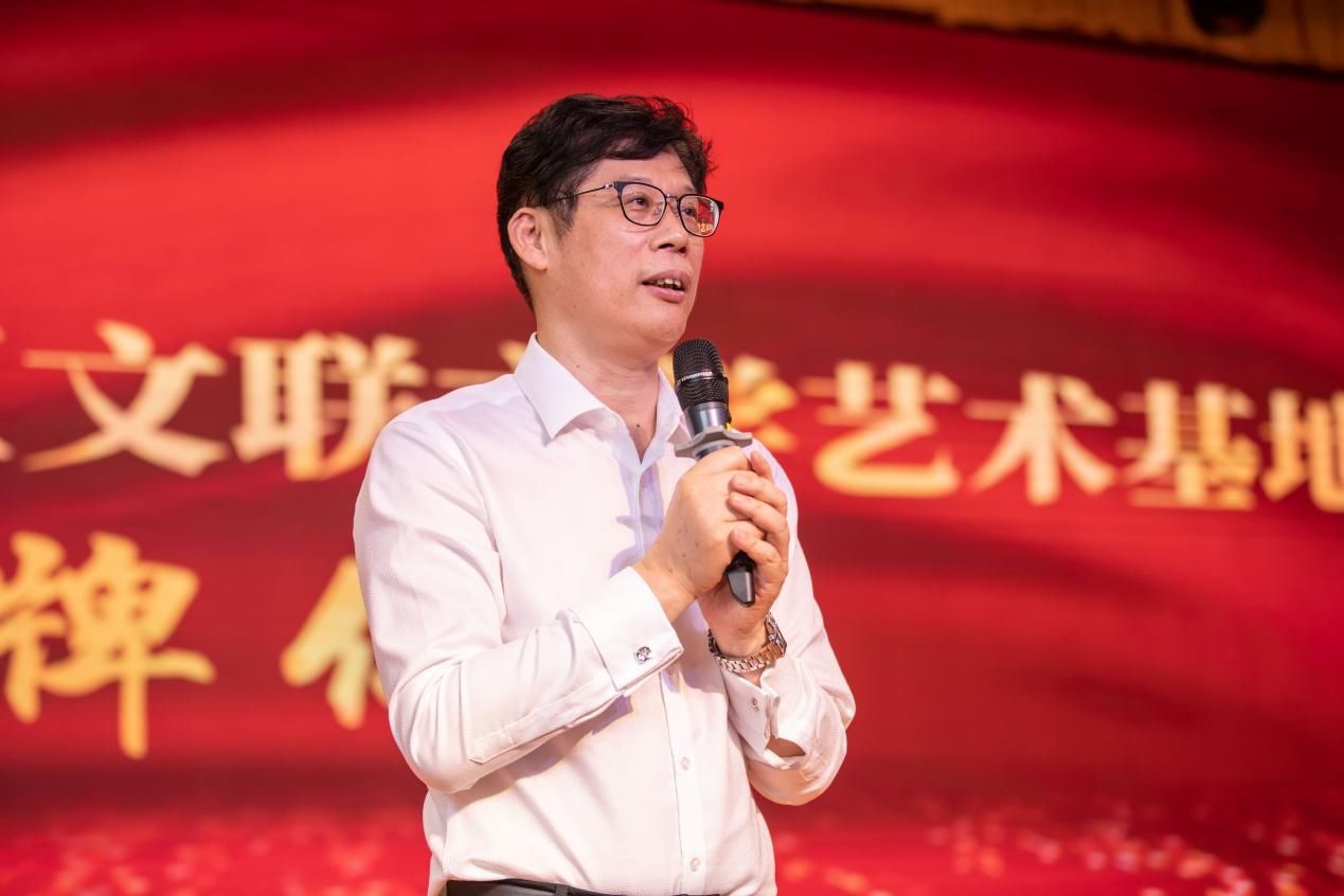 春天送你一首诗，福田区作家走进社区诵读原创诗文