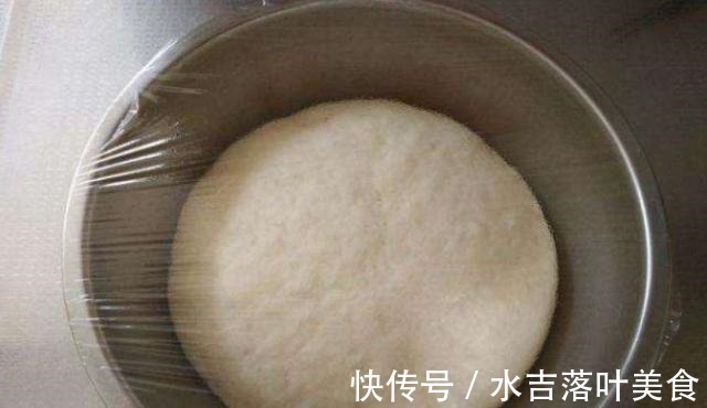 为什么自己蒸的馒头总是不光滑多半有3个原因,教你正确做法!